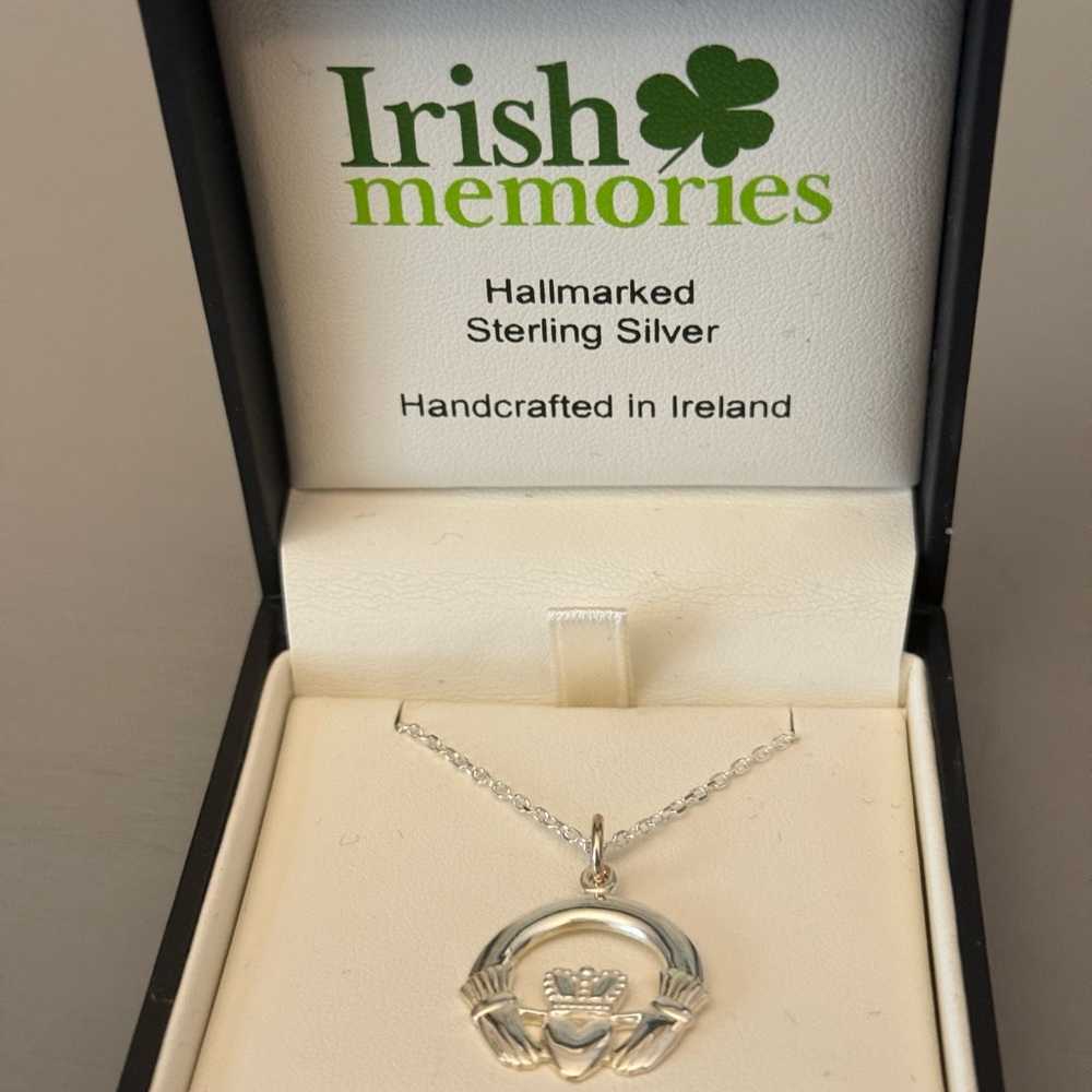 Silver Claddagh Pendant Necklace - Picture 2 of 6